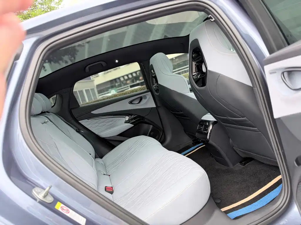 BYD Seal — миниатюра 11