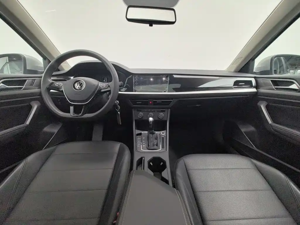 Volkswagen Lavida — миниатюра 5