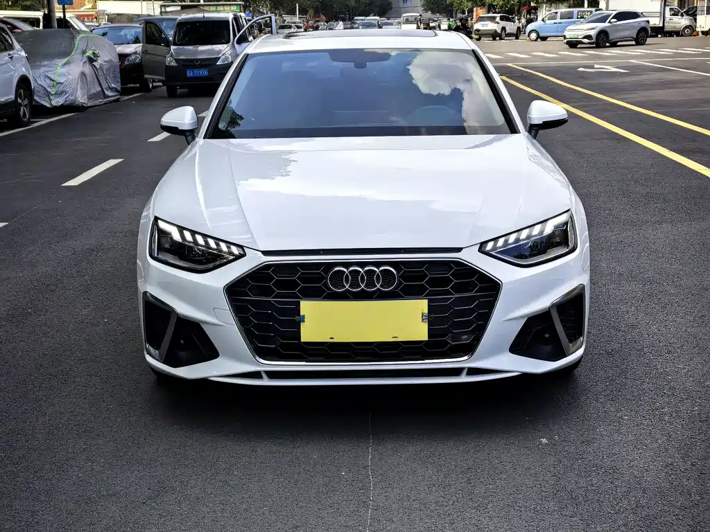 Audi A4L — миниатюра 2