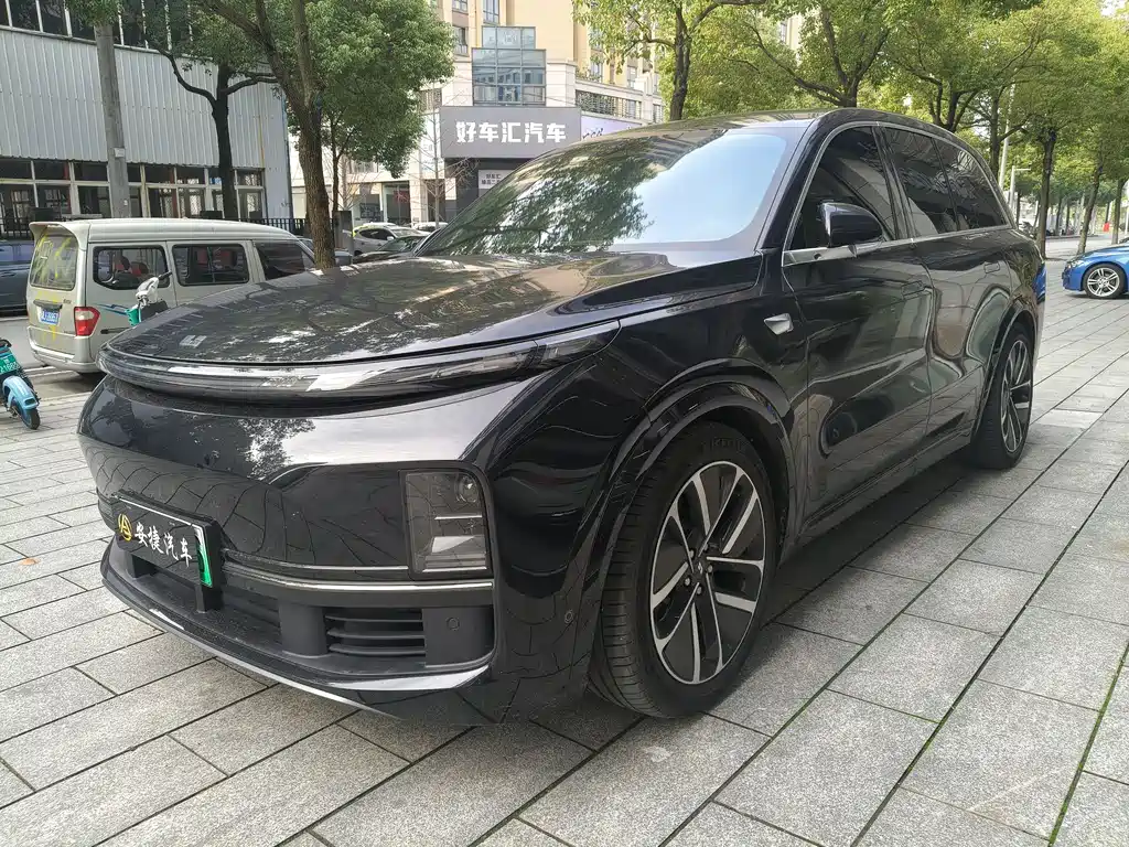 Li Auto IDEAL L8