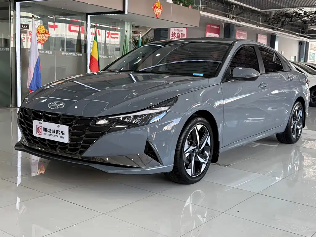 Hyundai Elantra — миниатюра 3
