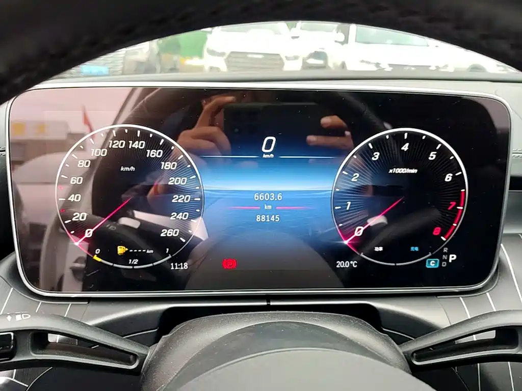 Mercedes-Benz C-Class — миниатюра 12