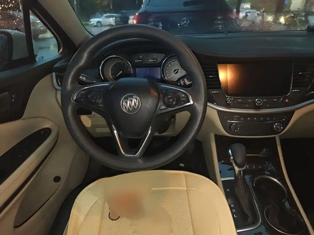 Buick Verano — миниатюра 3
