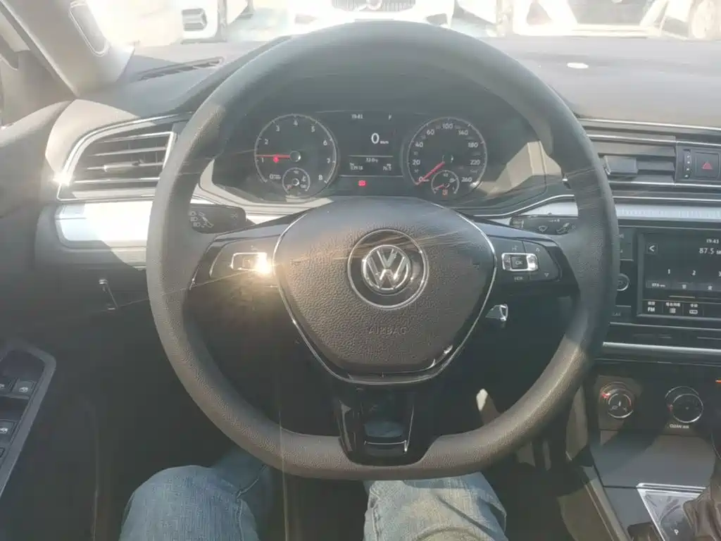 Volkswagen Lamando — миниатюра 11