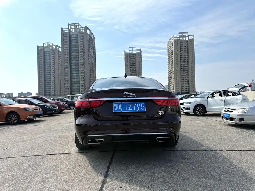 Jaguar XFL — миниатюра 17