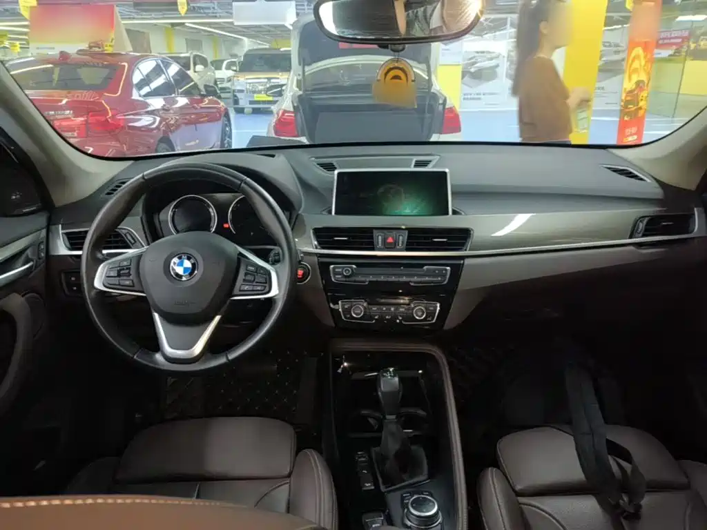 BMW X1 — миниатюра 10