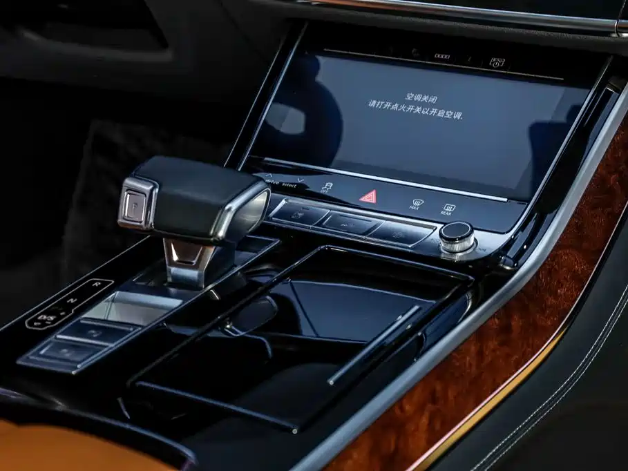 Audi A8 — миниатюра 15