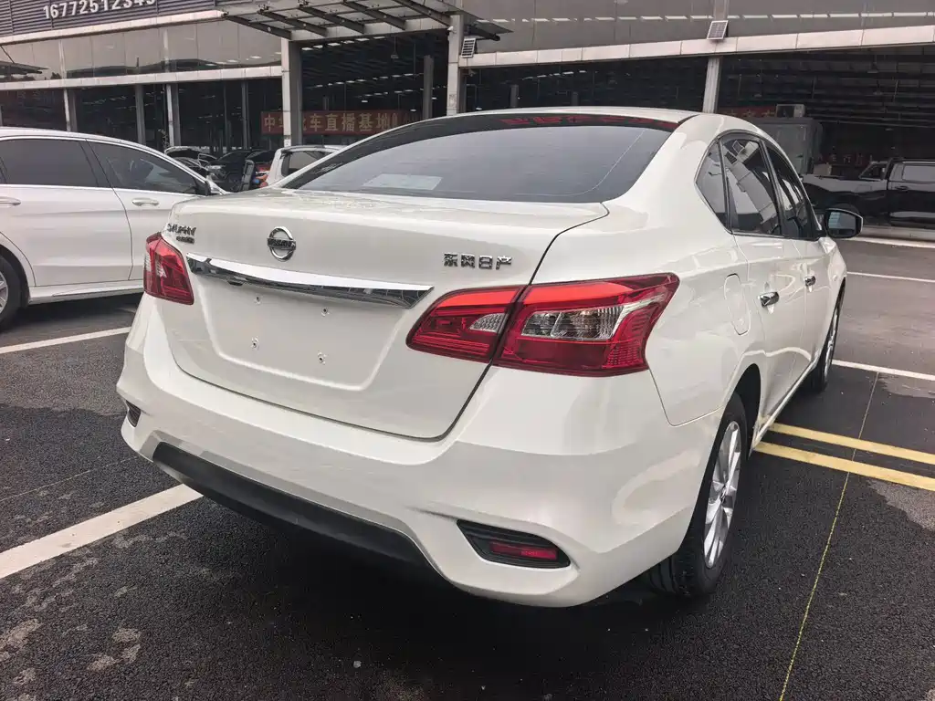 Nissan Sylphy — миниатюра 10