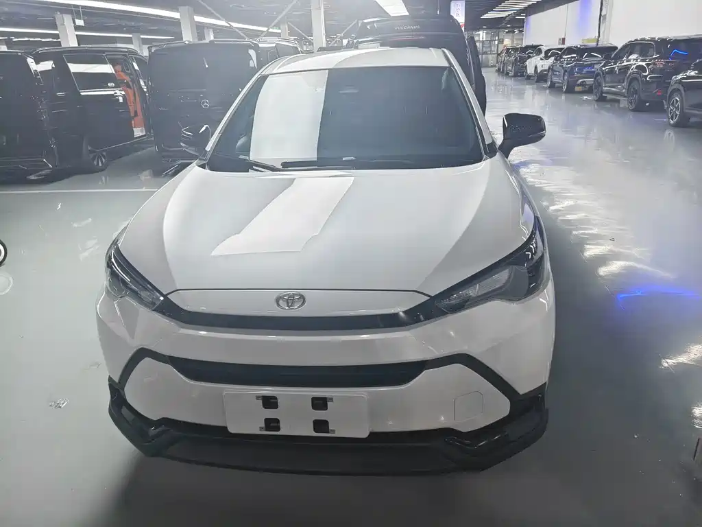Toyota Frontlander — миниатюра 2