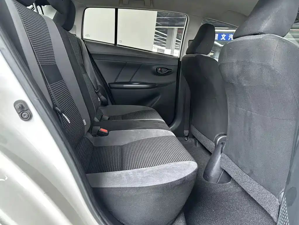 Toyota Vios FS 1.5L CVT Edge Speed Edition, фото 15