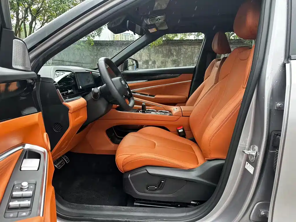 Geely Boyue — миниатюра 4