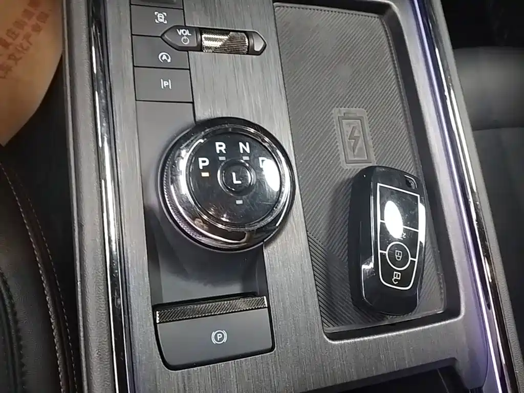 Ford Mondeo — миниатюра 14