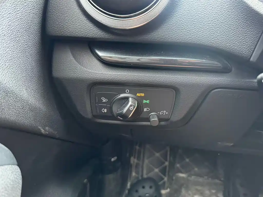 Audi A3 — миниатюра 4