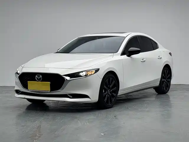 MAZDA 3 ANGKESAILA