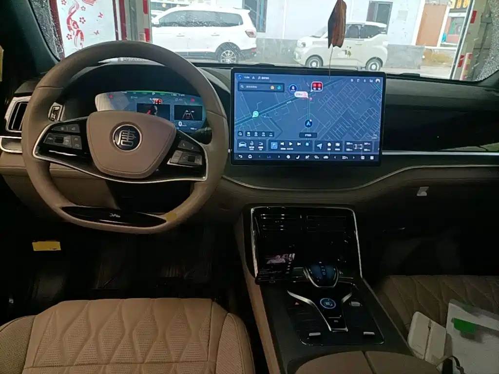 BYD Tang New Energy — миниатюра 10