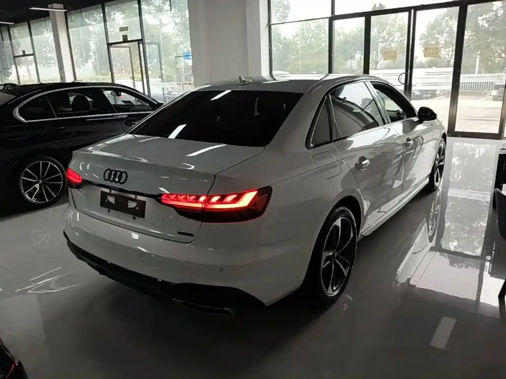 Audi A4L — миниатюра 7