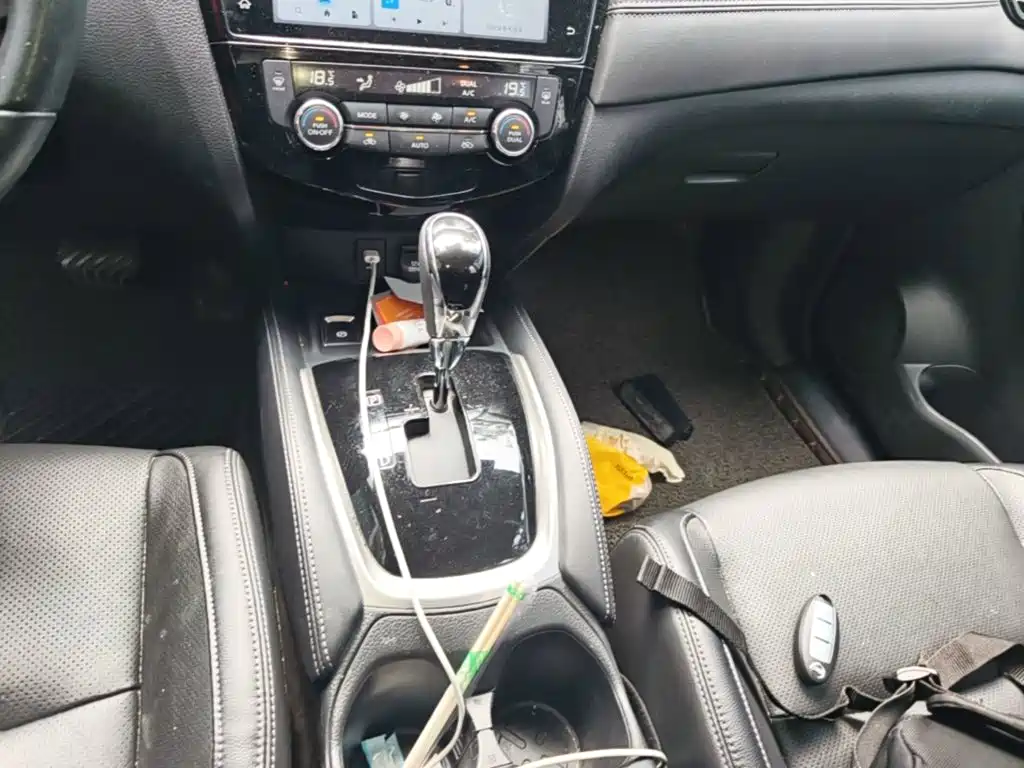 Nissan X-Trail — миниатюра 14