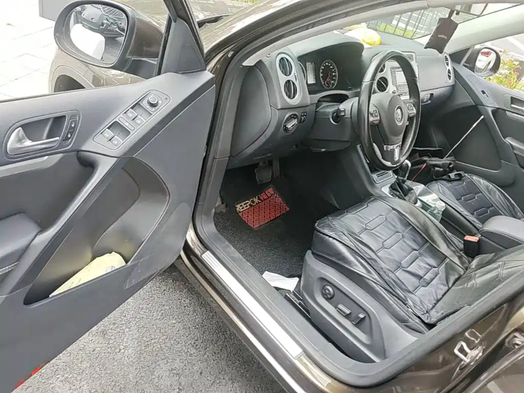 Volkswagen Tiguan — миниатюра 16