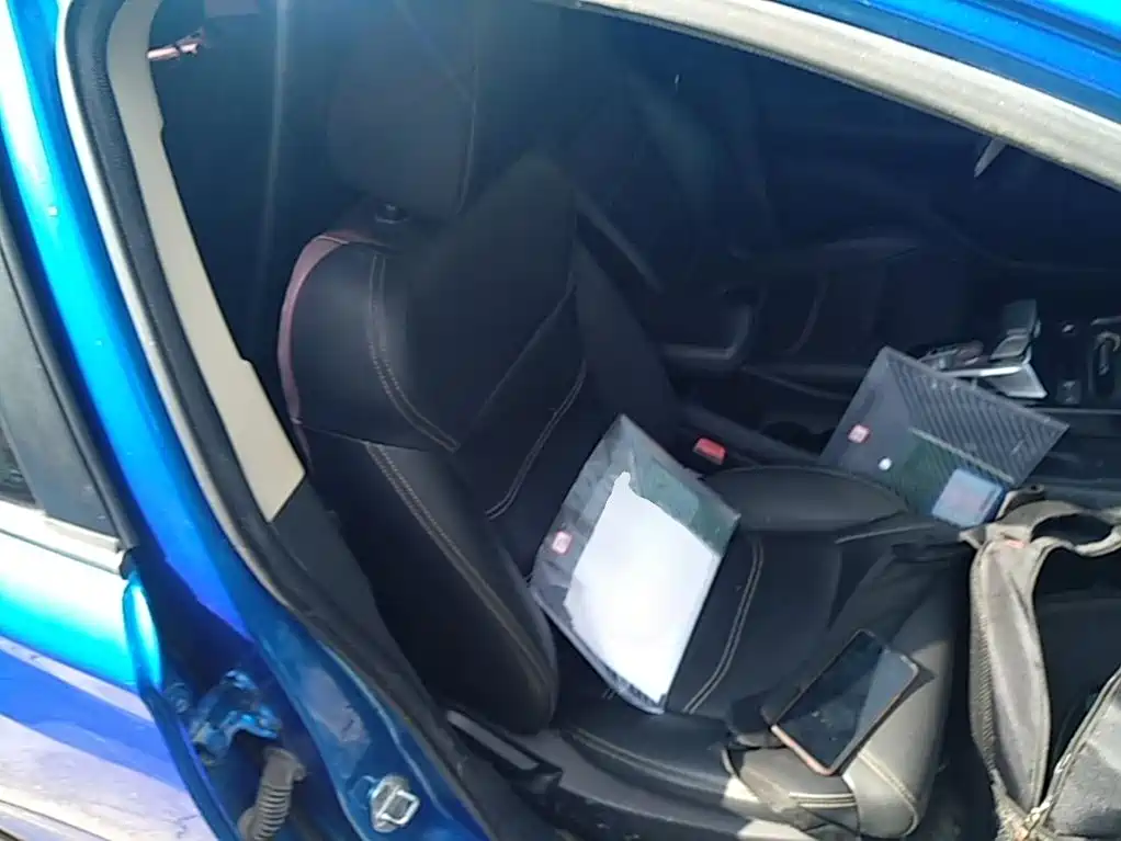 BYD Yuan EV — миниатюра 25