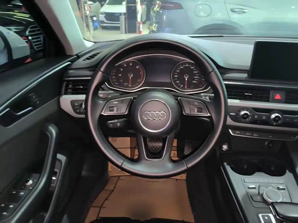 Audi A4L — миниатюра 11
