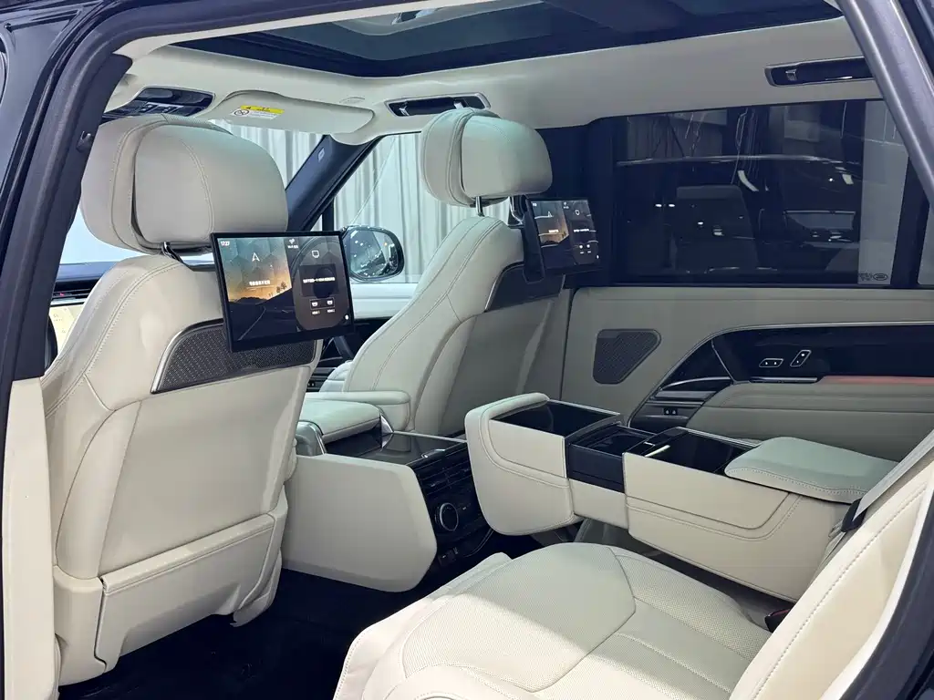 Land Rover Range Rover — миниатюра 16