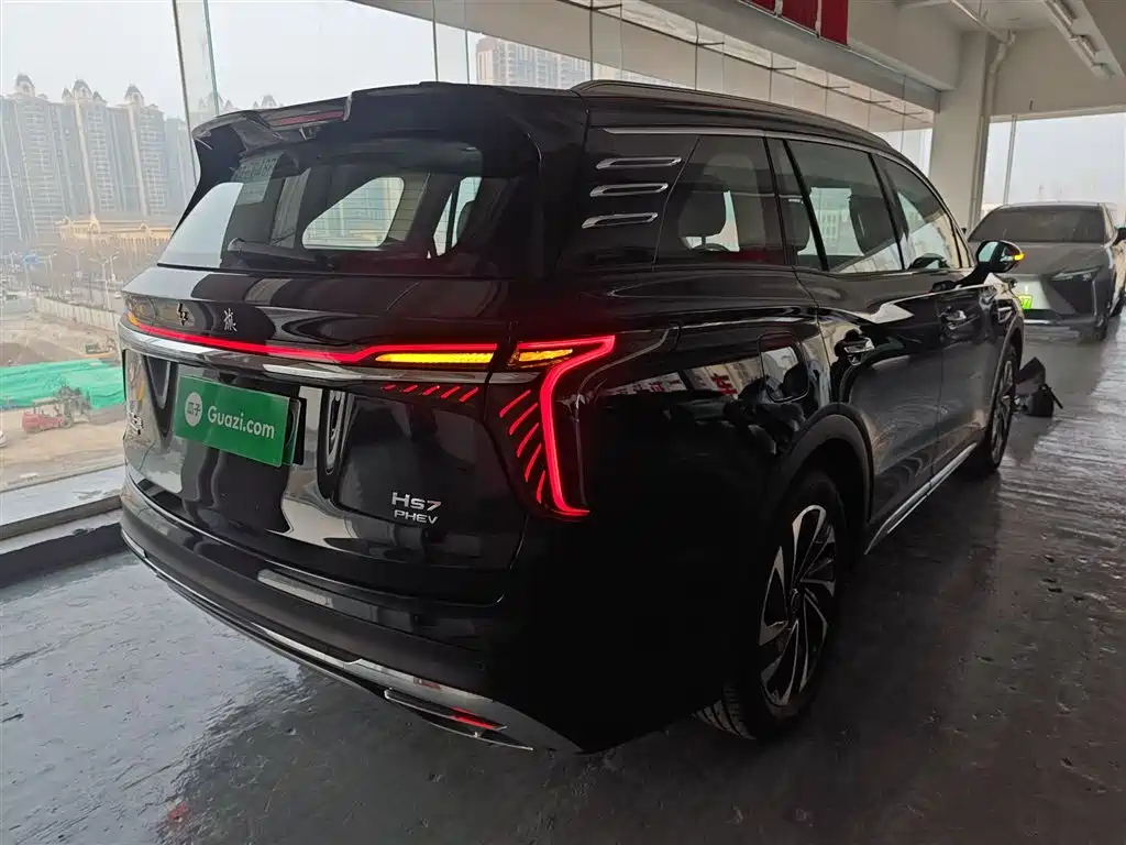 Hongqi HS7 PHEV 2024 2.0T PHEV 7 мест