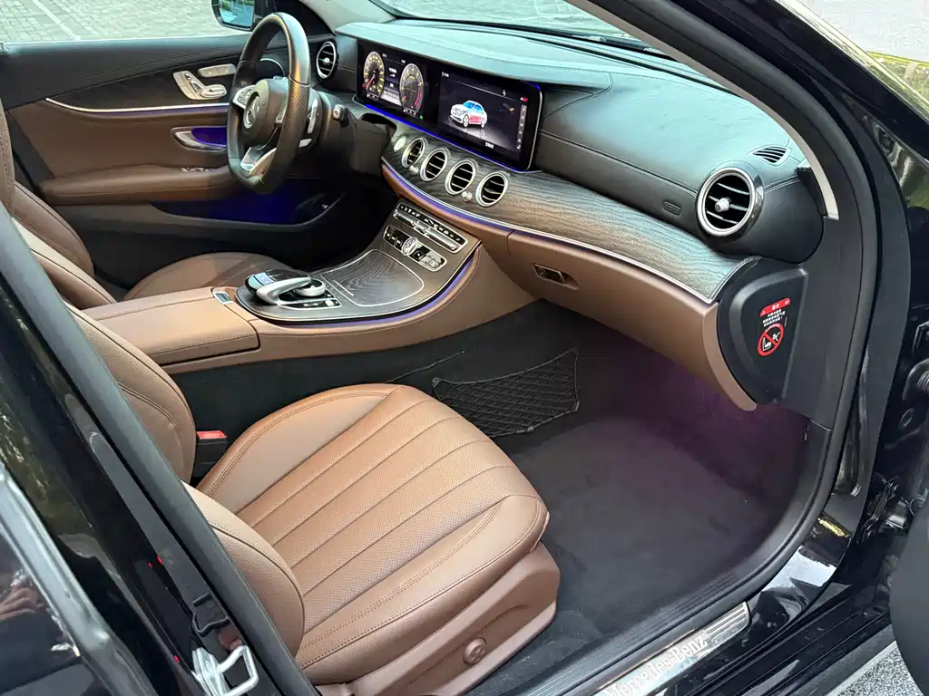 Mercedes-Benz E-Class — миниатюра 18