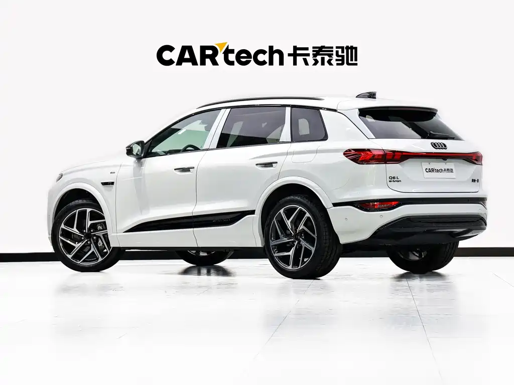 Audi Q6L e-tron — миниатюра 6