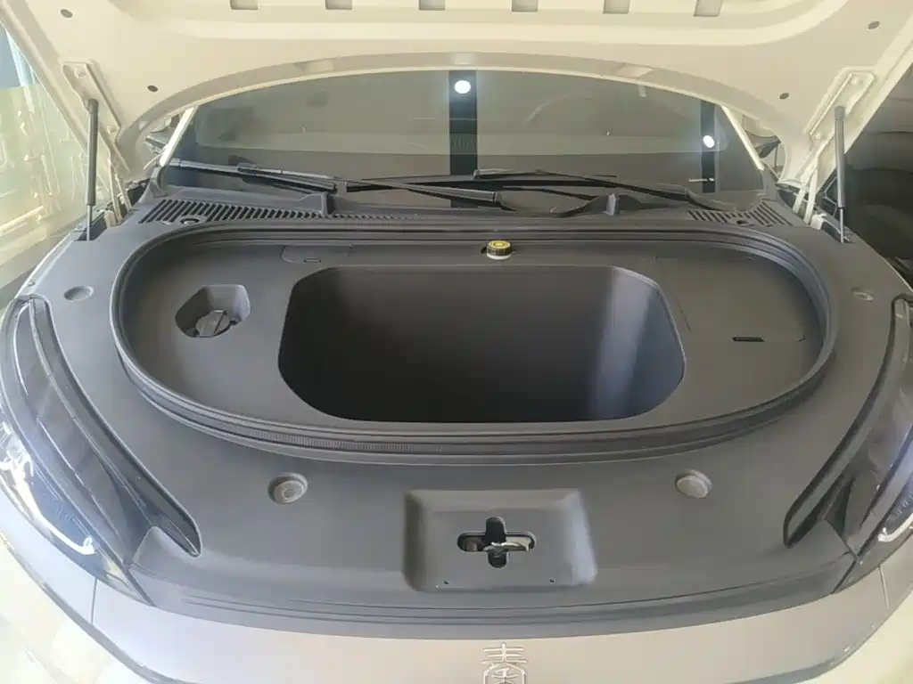 BYD Qin L — миниатюра 20
