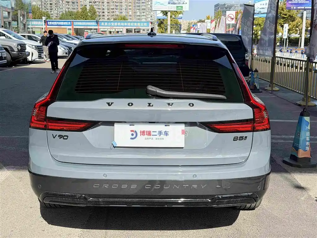 Volvo V90 — миниатюра 16