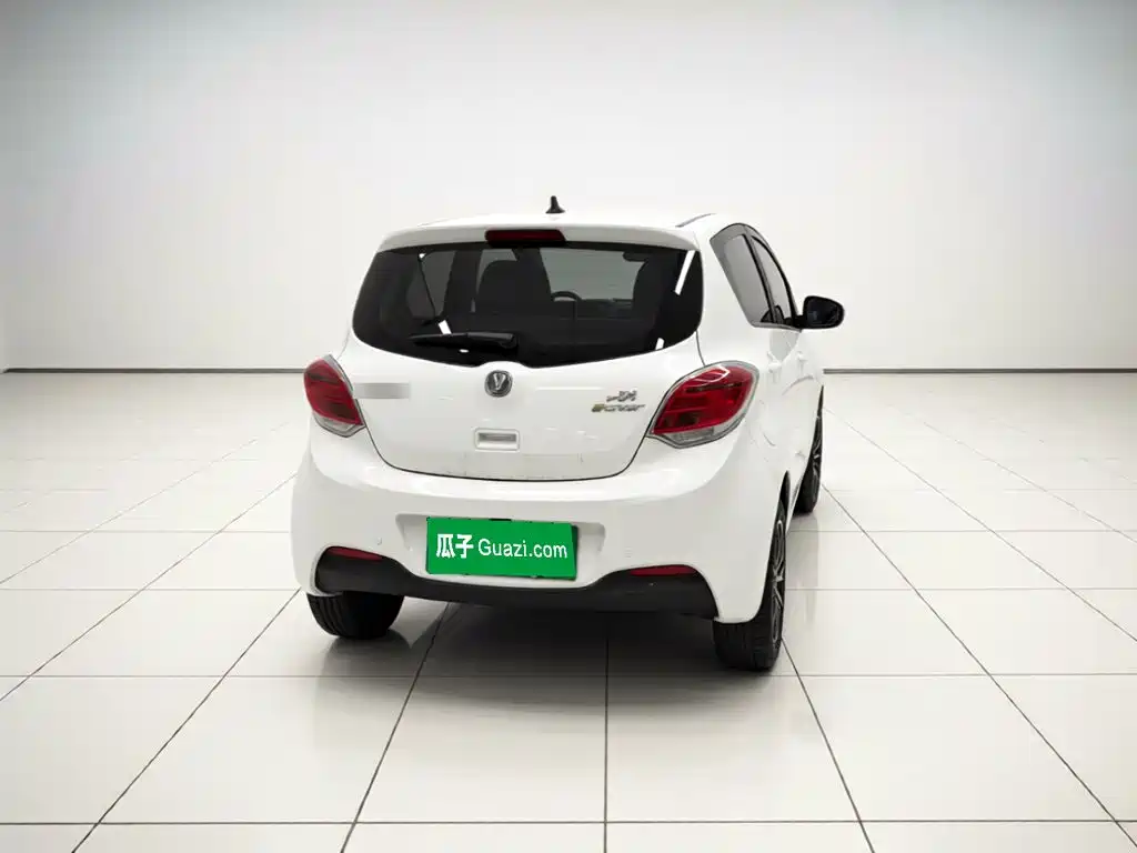 Changan Benben E-Star — миниатюра 5