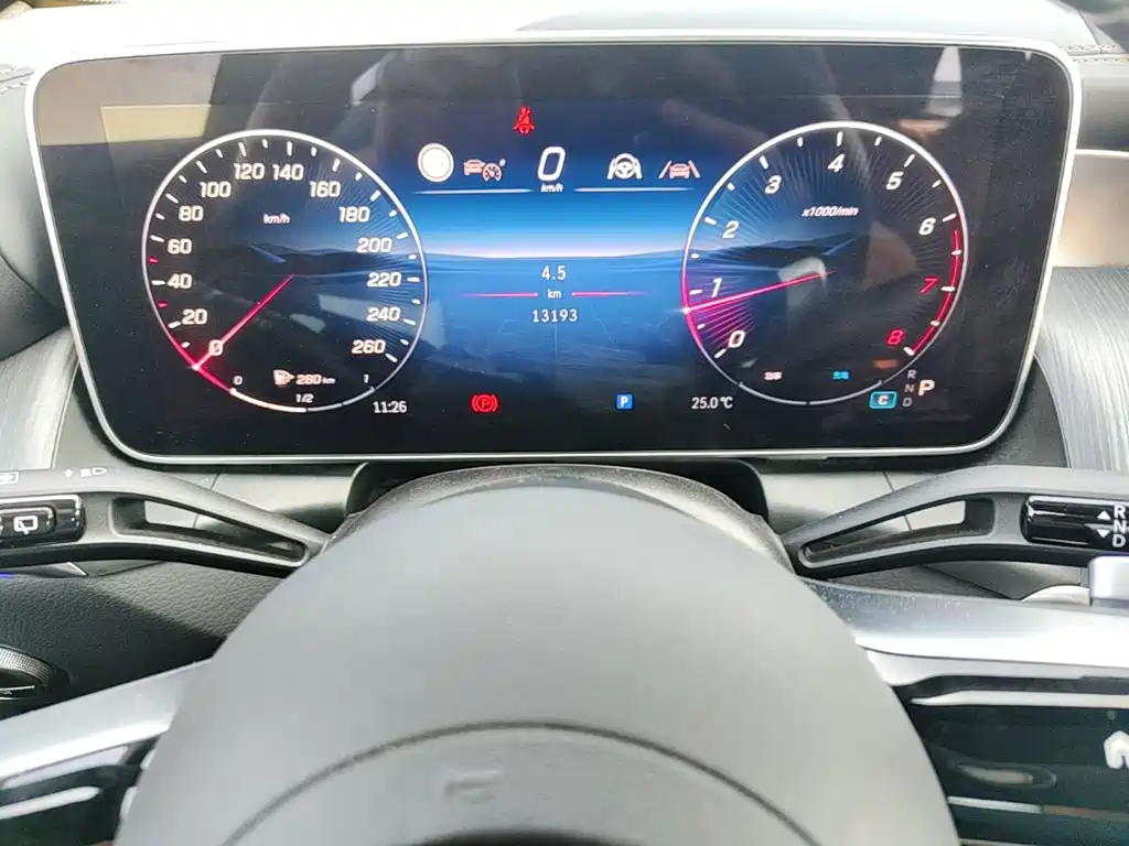 Mercedes-Benz GLC — миниатюра 16