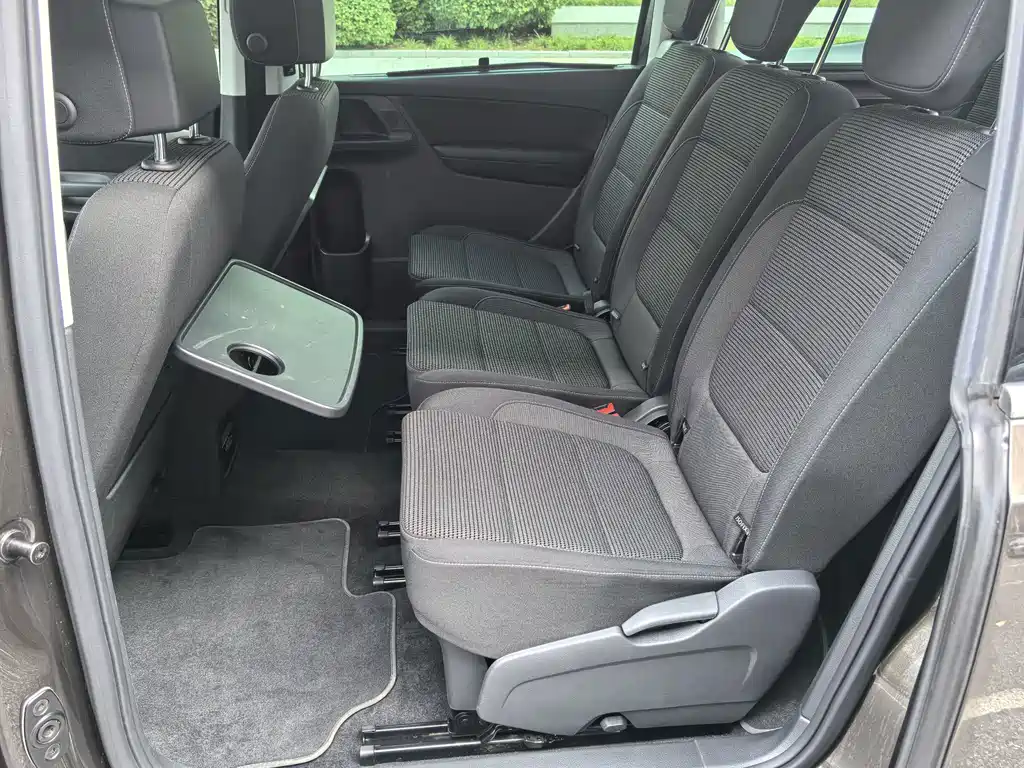 Volkswagen Sharan — миниатюра 21