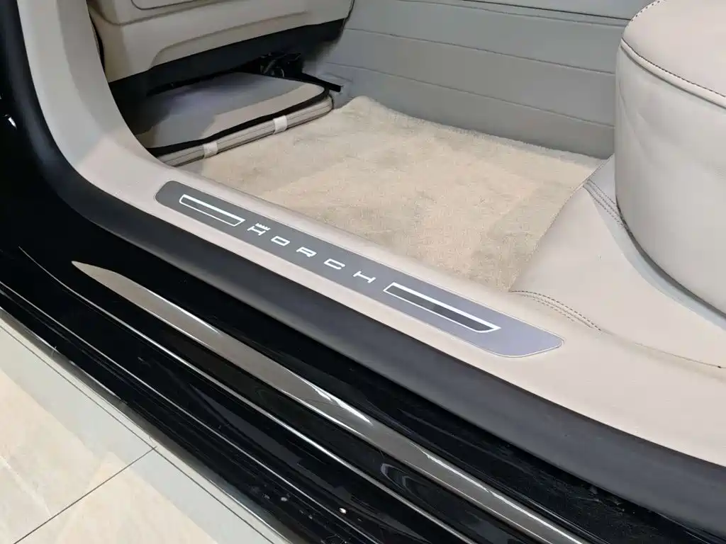 Audi A8 — миниатюра 18