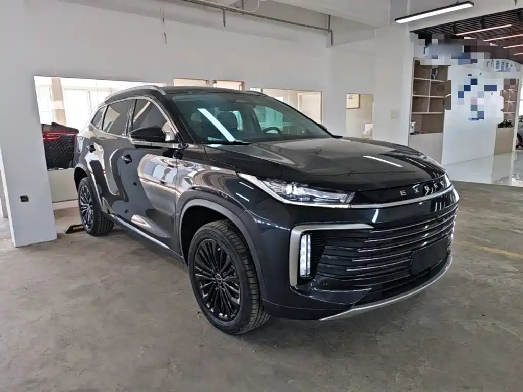 Exeed Lingyun — миниатюра 4