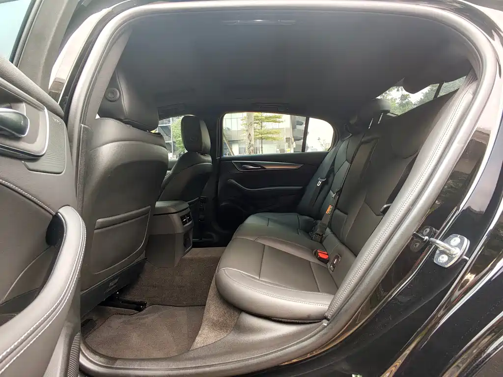 Cadillac CT5 2025 28T Sport