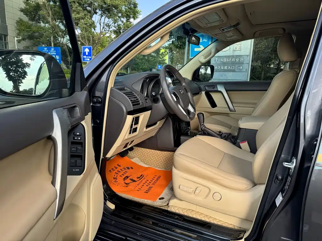 Toyota Prado (Import) — миниатюра 6