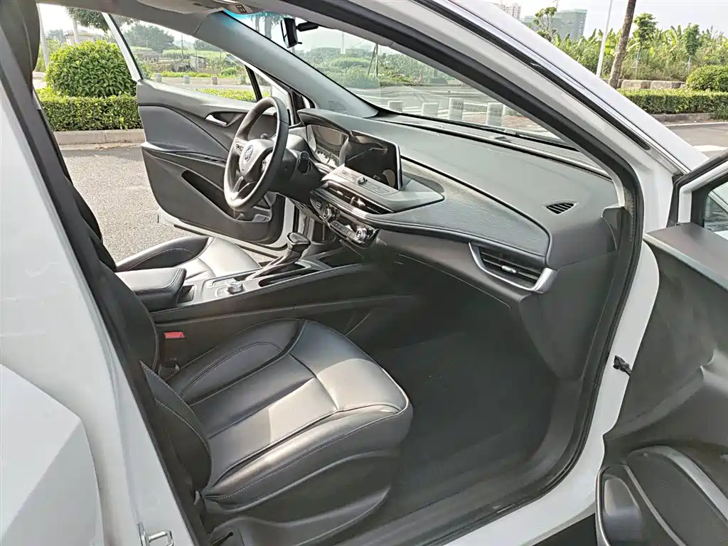 BUICK SLIGHTLY BLUE 6