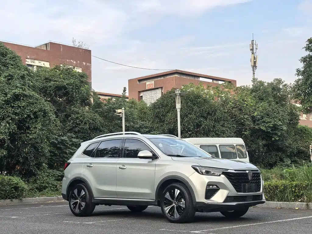 Roewe RX5 — миниатюра 4