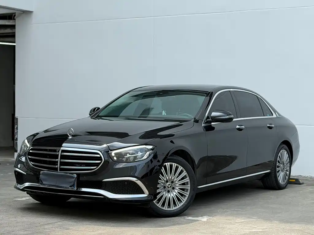 Mercedes-Benz E-Class 2023