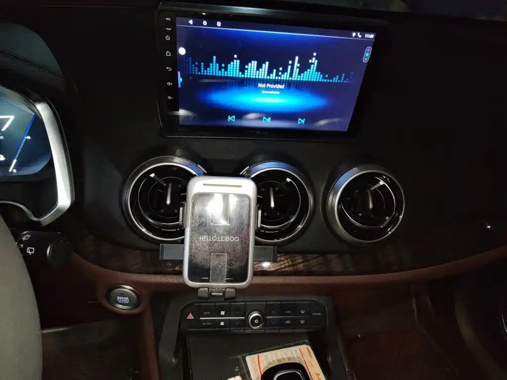 Wey Wey VV5 — миниатюра 14