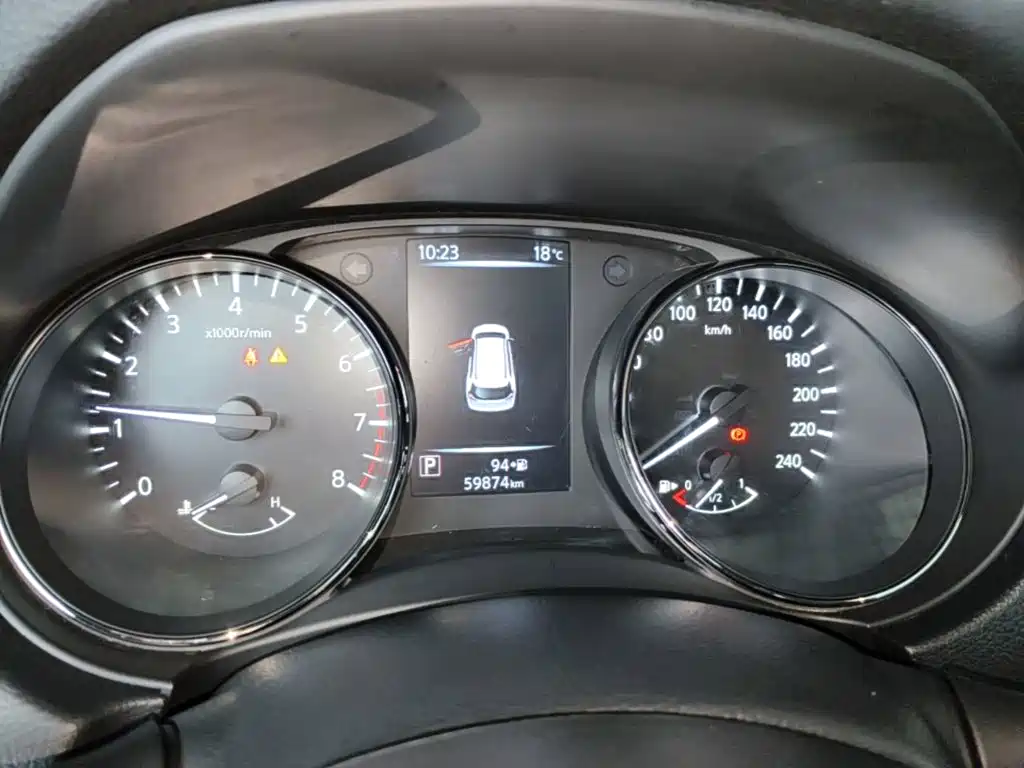 Nissan X-Trail — миниатюра 12