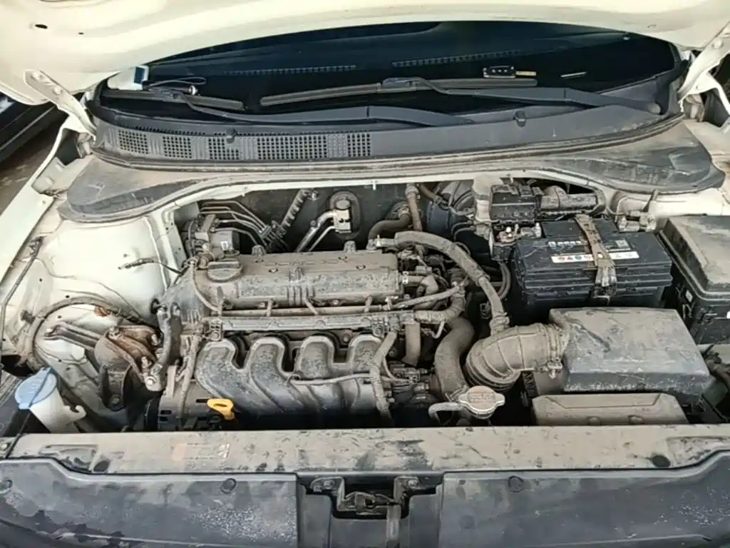 Hyundai Elantra — миниатюра 20