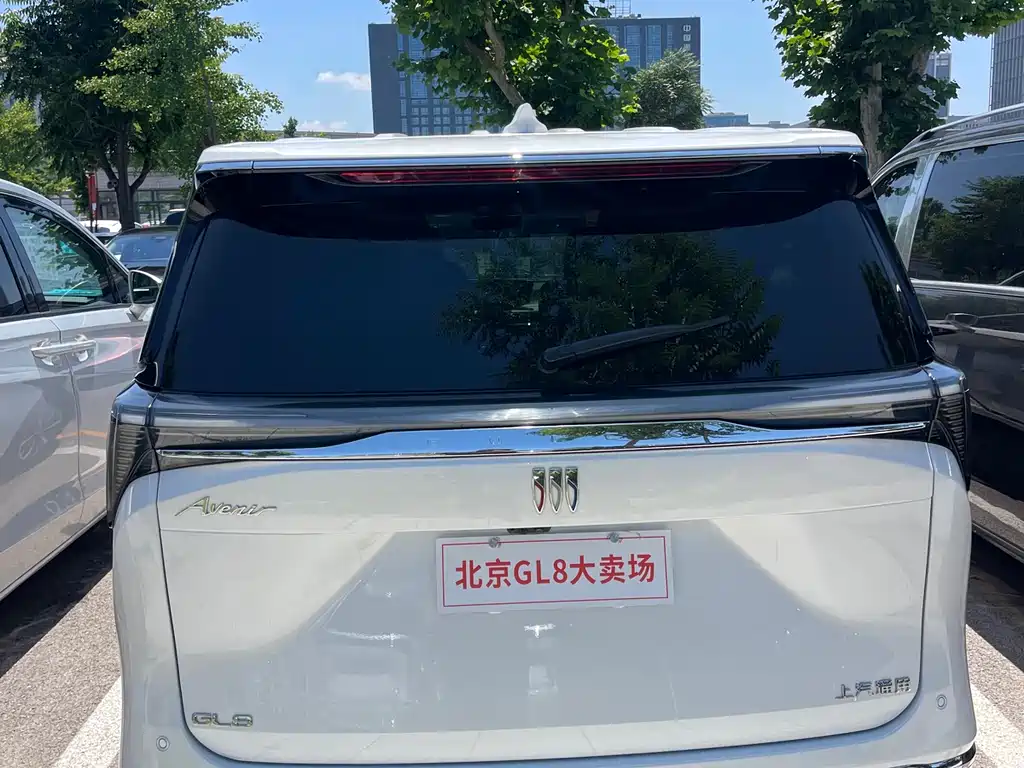 Buick GL8 2026 Premium