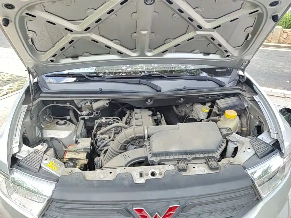 Wuling Hongguang V — миниатюра 20