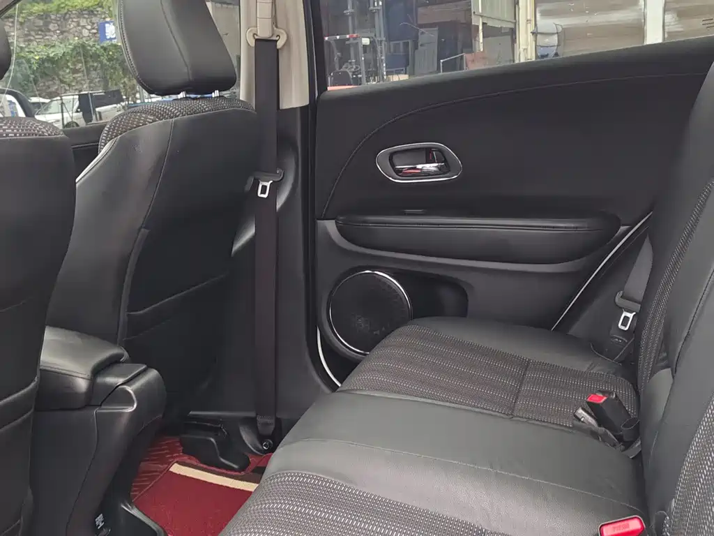 Honda Vezel — миниатюра 3