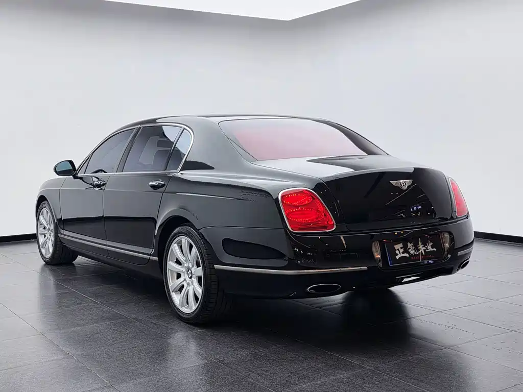 Bentley Flying Spur — миниатюра 29