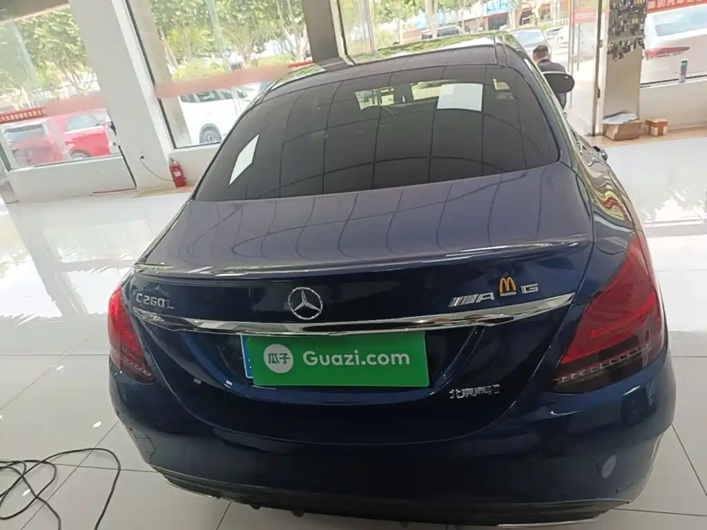 Mercedes-Benz C-Class — миниатюра 8