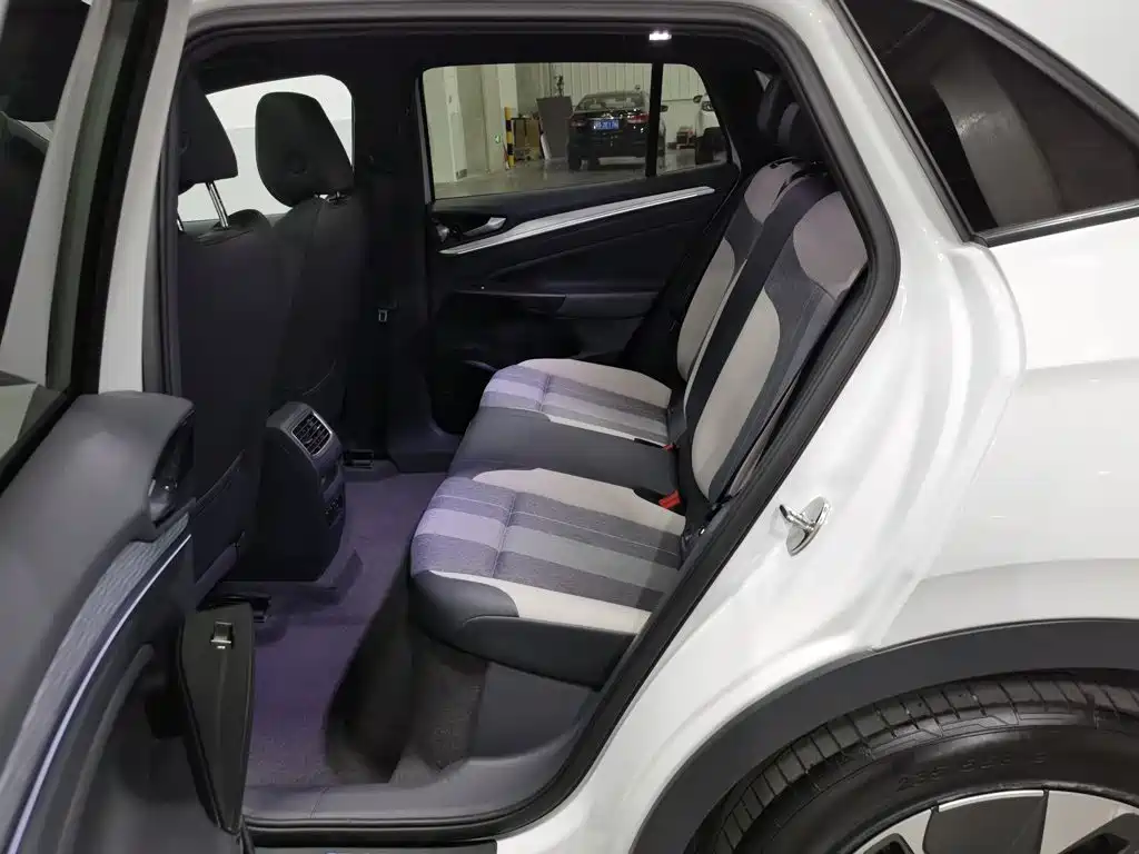 Volkswagen ID.4 Crozz — миниатюра 15