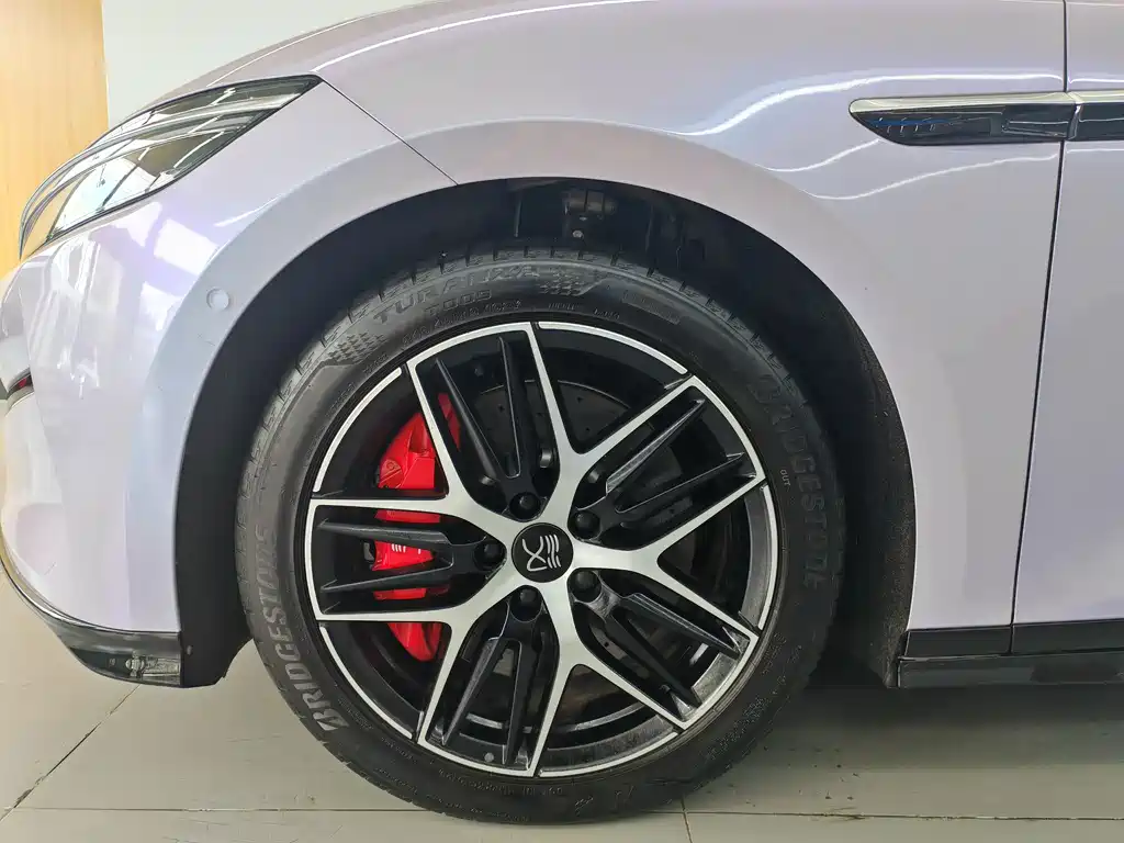 BYD Han L 2025 EV Flagship